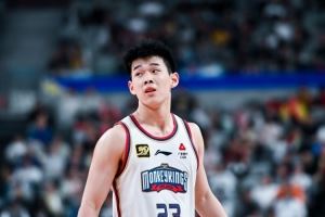 林葳：NCAA的强度跟国际赛场一样 非常快 刚来时适应了一段时间图片